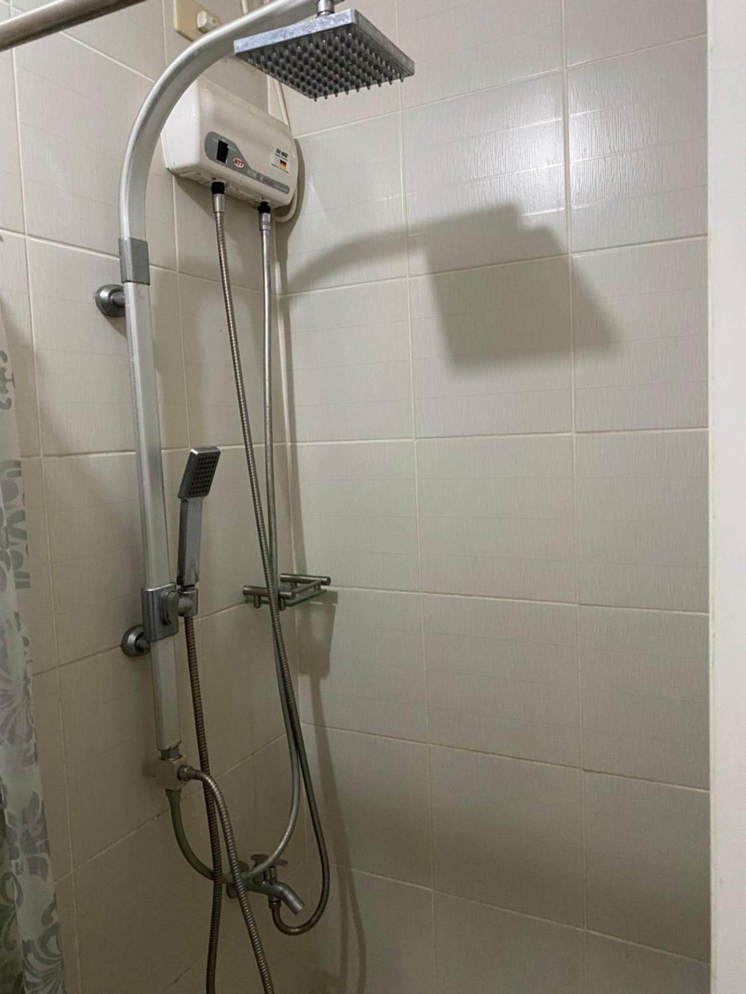 Jazz Residence Makati City Extérieur photo
